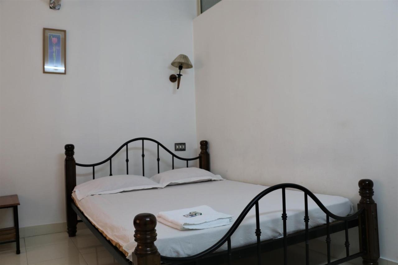 Hotel East Coast Thiruvananthapuram Zewnętrze zdjęcie